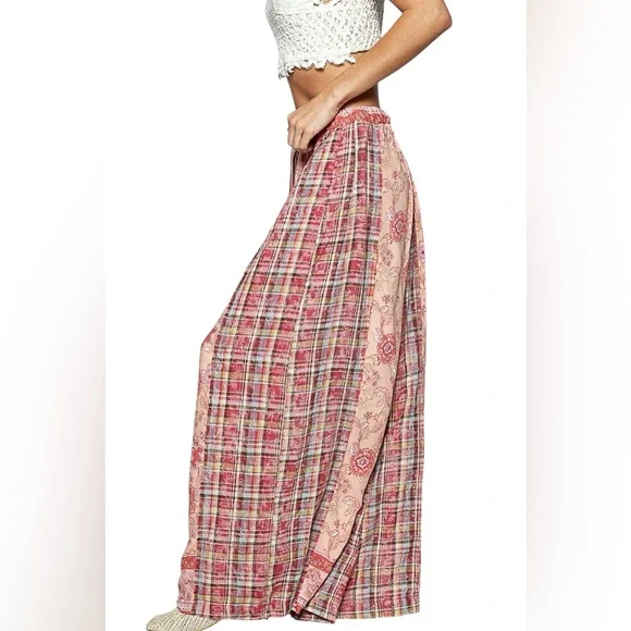 POL Pink and Red Plaid and Floral Wide Leg Pants - Picture 2 of 3